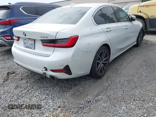 2019 BMW 3 Series 330i с VIN WBA5R1C56KFH28592, выставлен на аукционе IAAI как лот 42344438 с пробегом Не указан миль и . История ставок и продаж доступна на DreamBid. Изображение 4.