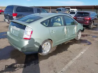 2007 Toyota Prius with VIN JTDKB20U177625803, listed as a IAAI auction lot 41296690 with Not Provided miles. Bid and sale history available at carsss.com. Image 4.