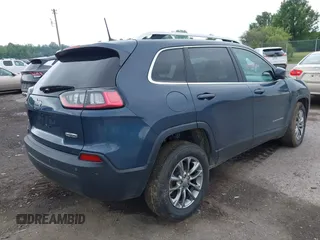 2019 Jeep Cherokee Latitude Plus with VIN 1C4PJMLB1KD465110, listed as a IAAI auction lot 42527260 with 32,579 mi miles and . Bid and sale history available at DreamBid. Image 4.