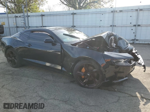 2019 Chevrolet Camaro 1LT with VIN 1G1FB1RS6K0102946, listed as a Copart auction lot 53706395 with 0 mi miles and Clean Title. Bid and sale history available at carsss.com. Image 4.
