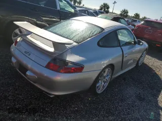 2004 Porsche 911 z VIN WP0AC29944S692069, wystawiony jako Copart lot #74231194 z przebiegiem Nie podano mil oraz Szkoda całkowita • Salvage title. Historia ofert i sprzedaży dostępna na DreamBid. Obrazek 3.