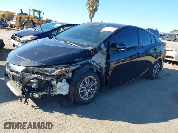2022 Toyota Prius LE with VIN JTDKAMFP5N3225781, listed as a IAAI auction lot 40822065 with 42,307 mi miles and . Bid and sale history available at DreamBid. Image 18.