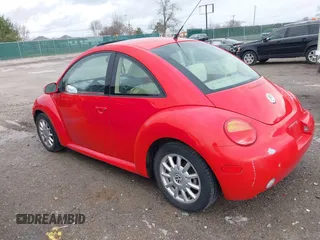 2005 Volkswagen New Beetle Coupe GLS with VIN 3VWCK31C95M405955, listed as a IAAI auction lot 41679148 with 96,413 mi miles. Bid and sale history available at carsss.com. Image 3.