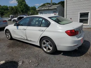 2013 BMW 3 Series 328i xDrive с VIN WBA3B3C52DF533516, выставлен на аукционе Copart как лот 60193335 с пробегом 104 446 миль миль и Списание • Salvage title. История ставок и продаж доступна на DreamBid. Изображение 2.