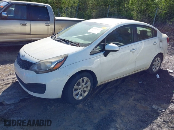 2013 Kia Rio LX with VIN KNADM4A32D6284804, listed as a IAAI auction lot 41935043 with 224,279 mi miles. Bid and sale history available at carsss.com. Image 2.