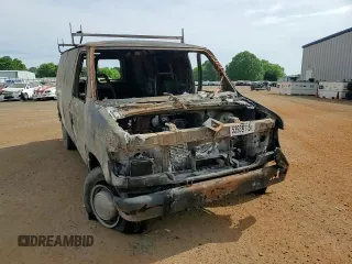2000 Ford Econoline Cargo z VIN 1FTNE2424YHB40676, wystawiony jako Copart lot #53939115 z przebiegiem Nie podano mil oraz Szkoda całkowita • Salvage title. Historia ofert i sprzedaży dostępna na DreamBid. Obrazek 14.