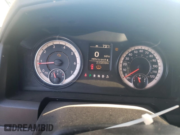 2017 Ram 1500 Tradesman z VIN 1C6RR6FG8HS591691, wystawiony jako Copart lot #55860855 z przebiegiem 210 203 mil mil oraz Szkoda całkowita • Salvage title. Historia ofert i sprzedaży dostępna na DreamBid. Obrazek 9.