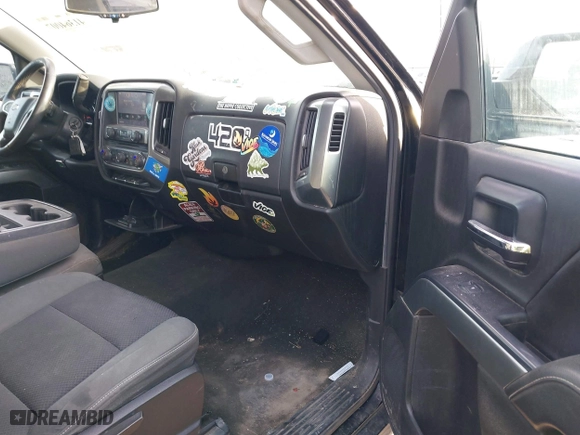 2014 Chevrolet Silverado 1500 LT with VIN 1GCRCREH1EZ399344, listed as a IAAI auction lot 41364007 with 217,707 mi miles. Bid and sale history available at carsss.com. Image 5.