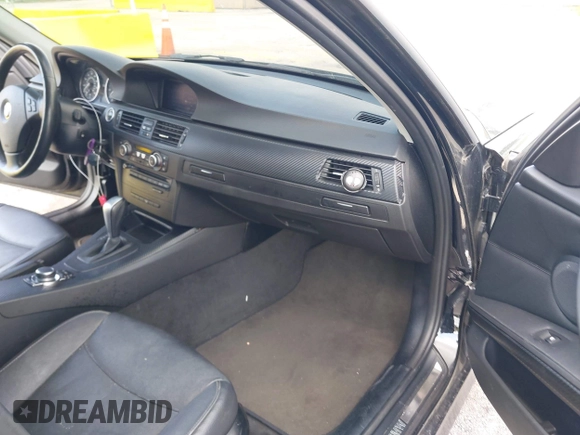 2011 BMW 3 Series 328i xDrive with VIN WBAPK5C5XBA653877, listed as a IAAI auction lot 42373090 with 105,183 mi miles and . Bid and sale history available at DreamBid. Image 5.