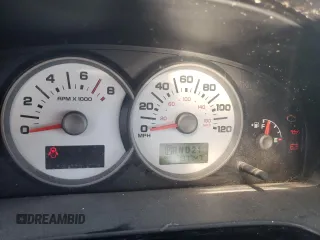 2005 Ford Escape XLS Value with VIN 1FMYU02Z35KB13600, listed as a Copart auction lot 71581184 with 187,747 mi miles and Salvage Title. Bid and sale history available at carsss.com. Image 9.
