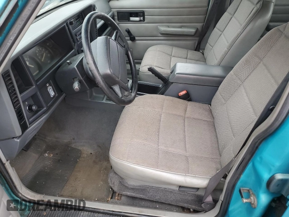 1996 Jeep Cherokee SE z VIN 1J4FJ28S9TL234675, wystawiony jako Copart lot #44796545 z przebiegiem 113 663 mil mil oraz Szkody całkowita. Historia ofert i sprzedaży dostępna na DreamBid. Obrazek 7.