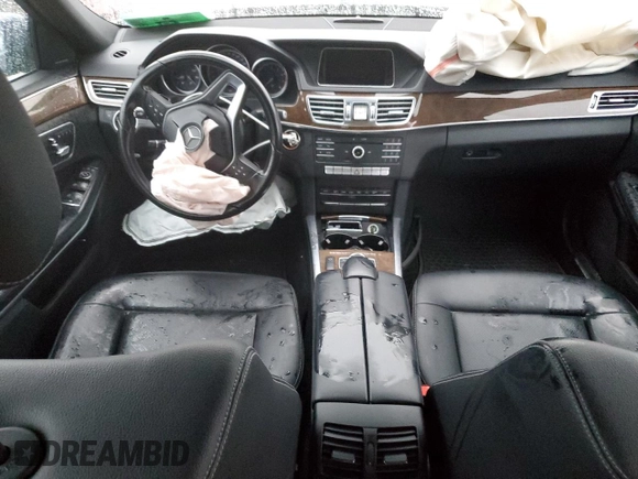 2016 Mercedes-Benz E-Class E 350 Luxury with VIN WDDHH8JB0GB271607, listed as a Copart auction lot 84196424 with 0 mi miles and Salvage Title. Bid and sale history available at carsss.com. Image 8.