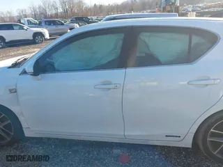 2015 Lexus CT 200h Hybrid with VIN JTHKD5BH0F2240478, listed as a IAAI auction lot 41356444 with 71,118 mi miles. Bid and sale history available at carsss.com. Image 15.