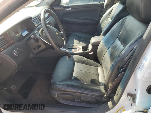 2011 Chevrolet Impala LT Fleet z VIN 2G1WG5EKXB1319354, wystawiony jako Copart lot #52773015 z przebiegiem 224 677 mil mil oraz Szkoda całkowita • Salvage title. Historia ofert i sprzedaży dostępna na DreamBid. Obrazek 7.