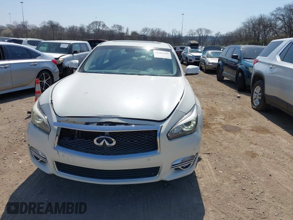 2017 Infiniti Q70 3.7 with VIN JN1BY1PR4HM210734, listed as a IAAI auction lot 41781440 with 146,030 mi miles and . Bid and sale history available at DreamBid. Image 6.