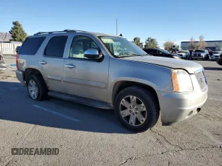 2008 GMC Yukon SLT 4SA z VIN 1GKFK13038R172640, wystawiony jako Copart lot #46718785 z przebiegiem 202 819 mil mil oraz Szkoda całkowita • Salvage title. Historia ofert i sprzedaży dostępna na DreamBid. Obrazek 4.