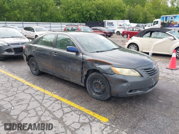 2008 Toyota Camry LE z VIN 4T1BE46K28U765334, wystawiony jako IAAI lot #42321251 z przebiegiem Nie podano mil oraz . Historia ofert i sprzedaży dostępna na DreamBid. Obrazek 1.