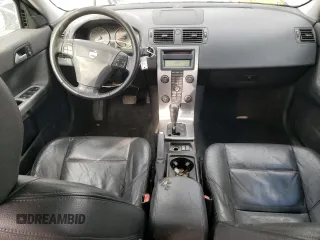 2005 Volvo S40 with VIN YV1MS682X52051693, listed as a Copart auction lot 43822795 with 215,406 mi miles and Salvage Title. Bid and sale history available at carsss.com. Image 8.