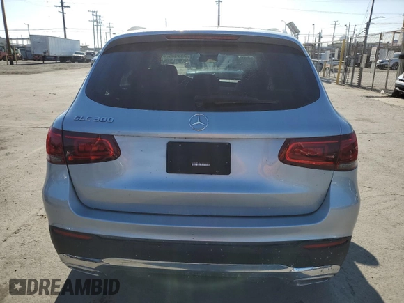 2021 Mercedes-Benz GLC 300 with VIN W1N0G8DB1MF917983, listed as a Copart auction lot 64031905 with 18,743 mi miles and Salvage title. Bid and sale history available at DreamBid. Image 6.