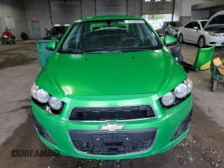 2015 Chevrolet Sonic LT with VIN 1G1JC5SHXF4147674, listed as a Copart auction lot 61539955 with 93,569 mi miles and Clean title. Bid and sale history available at DreamBid. Image 5.