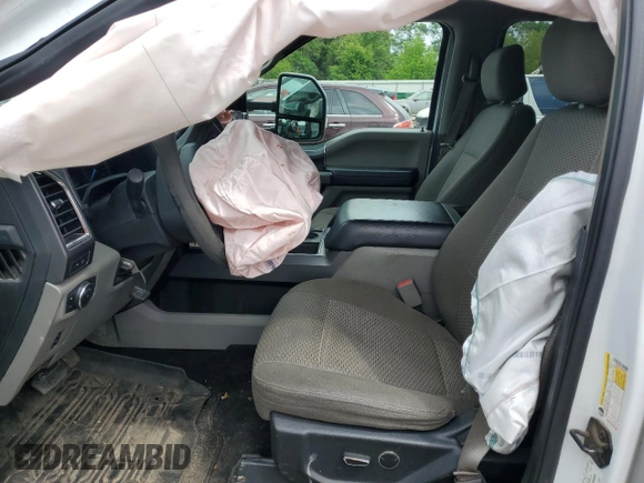 2017 Ford F-350 Lariat с VIN 1FT8W3DT7HEC33220, выставлен на аукционе Copart как лот 52855575 с пробегом 250 666 миль миль и Списание • Salvage title. История ставок и продаж доступна на DreamBid. Изображение 7.