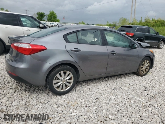 2016 Kia Forte LX z VIN KNAFX4A65G5454433, wystawiony jako Copart lot #56717305 z przebiegiem Nie podano mil oraz Czysty tytuł • Clean title. Historia ofert i sprzedaży dostępna na DreamBid. Obrazek 3.