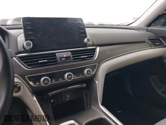 2018 Honda Accord Touring z VIN 1HGCV3F99JA010500, wystawiony jako IAAI lot #41529657 z przebiegiem 46 704 mil mil oraz . Historia ofert i sprzedaży dostępna na DreamBid. Obrazek 5.