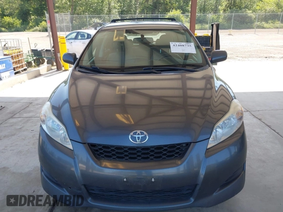 2010 Toyota Matrix z VIN 2T1KU4EE4AC284880, wystawiony jako IAAI lot #42408735 z przebiegiem 140 127 mil mil oraz . Historia ofert i sprzedaży dostępna na DreamBid. Obrazek 12.
