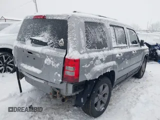 2015 Jeep Patriot Latitude с VIN 1C4NJRFBXFD183487, выставлен на аукционе IAAI как лот 41252110 с пробегом 197 980 миль миль и . История ставок и продаж доступна на DreamBid. Изображение 4.