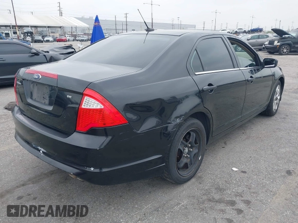 2011 Ford Fusion SE with VIN 3FAHP0HA2BR322918, listed as a IAAI auction lot 41886035 with 250,462 mi miles. Bid and sale history available at carsss.com. Image 4.