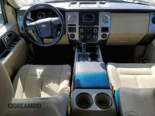 2015 Ford Expedition XLT with VIN 1FMJU1JT9FEF32359, listed as a Copart auction lot 63905105 with 302,901 mi miles and Clean title. Bid and sale history available at DreamBid. Image 8.