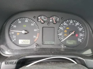 2004 Volkswagen GTI 1.8T с VIN 9BWDE61J944014657, выставлен на аукционе Copart как лот 48335165 с пробегом 143 117 миль миль и Чистый • Clean title. История ставок и продаж доступна на DreamBid. Изображение 9.