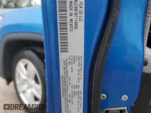 2022 Jeep Compass Latitude with VIN 3C4NJCBB7NT119404, listed as a Copart auction lot 64697404 with 48,743 mi miles and Salvage Title. Bid and sale history available at DreamBid. Image 13.
