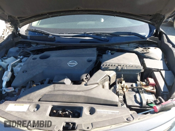 2013 Nissan Altima SV with VIN 1N4AL3AP9DC121130, listed as a IAAI auction lot 42204756 with 162,240 mi miles and . Bid and sale history available at carsss.com. Image 10.