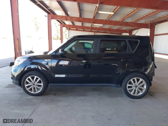 2017 Kia Soul + with VIN KNDJP3A54H7448854, listed as a IAAI auction lot 41956914 with 146,517 mi miles. Bid and sale history available at carsss.com. Image 15.