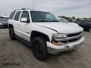 2001 Chevrolet Tahoe LT with VIN 1GNEK13T61J285818, listed as a Copart auction lot 48903455 with 131,901 mi miles and Salvage Title. Bid and sale history available at carsss.com. Image 4.