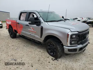 2024 Ford Super Duty F-250 SRW XL with VIN 1FT8W2BA5REC59750, listed as a Copart auction lot 42229235 with 2,724 mi miles and Salvage Title. Bid and sale history available at carsss.com. Image 4.