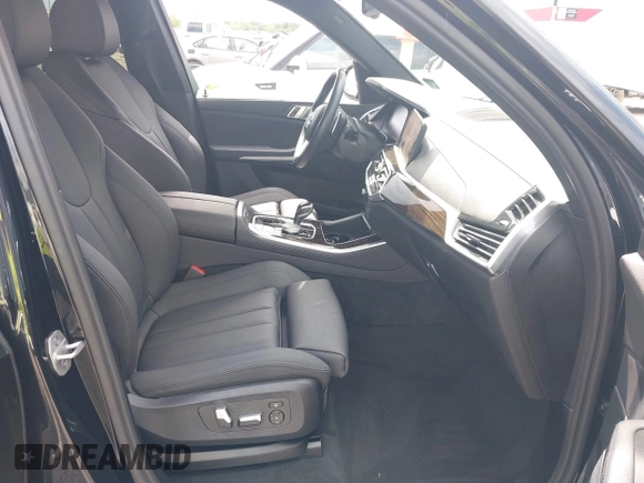 2020 BMW X5 xDrive40i with VIN 5UXCR6C04L9D63551, listed as a IAAI auction lot 42505561 with 56,763 mi miles and . Bid and sale history available at DreamBid. Image 5.