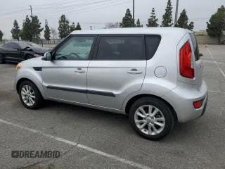 2013 Kia Soul + z VIN KNDJT2A62D7482347, wystawiony jako Copart lot #58663005 z przebiegiem 88 952 mil mil oraz Czysty tytuł • Clean title. Historia ofert i sprzedaży dostępna na DreamBid. Obrazek 2.