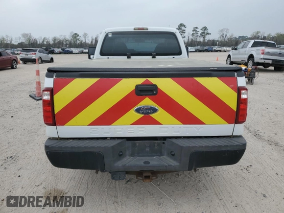 2008 Ford F-250 XL with VIN 1FTSX20518EA44812, listed as a Copart auction lot 49331275 with 102,304 mi miles and Salvage title. Bid and sale history available at DreamBid. Image 6.