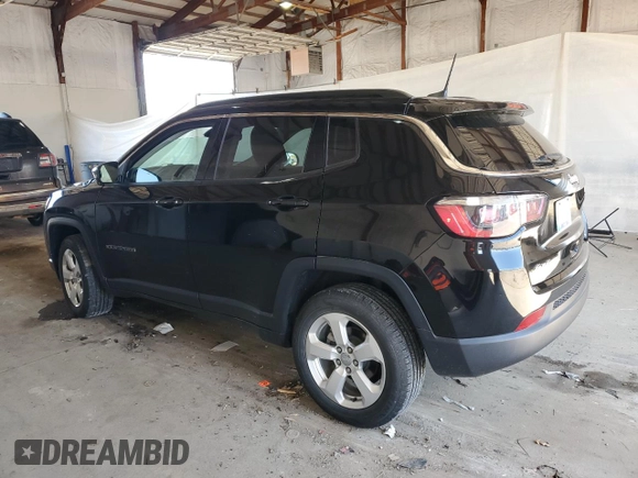 2018 Jeep Compass Latitude z VIN 3C4NJDBB2JT232824, wystawiony jako Copart lot #58095455 z przebiegiem 61 917 mil mil oraz Szkoda całkowita • Salvage title. Historia ofert i sprzedaży dostępna na DreamBid. Obrazek 2.
