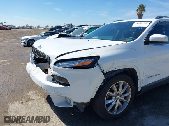 2016 Jeep Cherokee High Altitude with VIN 1C4PJLDB1GW264358, listed as a IAAI auction lot 41884632 with 87,250 mi miles. Bid and sale history available at carsss.com. Image 6.