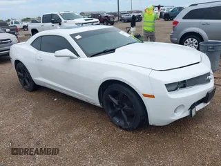 2011 Chevrolet Camaro 2LT with VIN 2G1FC1ED8B9201777, listed as a IAAI auction lot 42604365 with 129,147 mi miles and . Bid and sale history available at DreamBid. Image 1.
