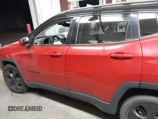2021 Jeep Compass Altitude with VIN 3C4NJCBB4MT587363, listed as a IAAI auction lot 42540626 with 85,683 mi miles and . Bid and sale history available at DreamBid. Image 13.