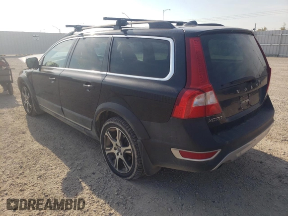 2012 Volvo XC70 T6 with VIN YV4902BZ7C1142890, listed as a Copart auction lot 61232062 with 124,365 mi miles and Salvage Title. Bid and sale history available at DreamBid. Image 3.