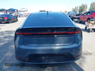 2023 Toyota Prius LE z VIN JTDADABU6P3001399, wystawiony jako IAAI lot #42137395 z przebiegiem 37 716 mil mil oraz . Historia ofert i sprzedaży dostępna na DreamBid. Obrazek 16.