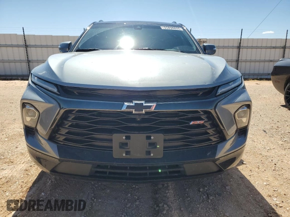2024 Chevrolet Blazer RS z VIN 3GNKBERS8RS181723, wystawiony jako Copart lot #55898855 z przebiegiem 18 349 mil mil oraz Szkoda całkowita • Salvage title. Historia ofert i sprzedaży dostępna na DreamBid. Obrazek 5.