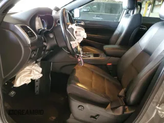 2020 Jeep Grand Cherokee Altitude z VIN 1C4RJEAGXLC405024, wystawiony jako Copart lot #58536155 z przebiegiem 67 441 mil mil oraz Szkoda całkowita • Salvage title. Historia ofert i sprzedaży dostępna na DreamBid. Obrazek 7.