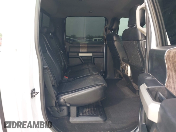 2019 Ford F-250 XL z VIN 1FT7W2BT8KEC07418, wystawiony jako IAAI lot #42261333 z przebiegiem 99 816 mil mil oraz . Historia ofert i sprzedaży dostępna na DreamBid. Obrazek 8.