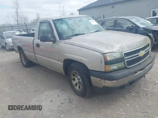 2006 Chevrolet Silverado 1500 Work Truck with VIN 3GCEC14X16G273057, listed as a IAAI auction lot 41928635 with 183,391 mi miles. Bid and sale history available at carsss.com. Image 1.